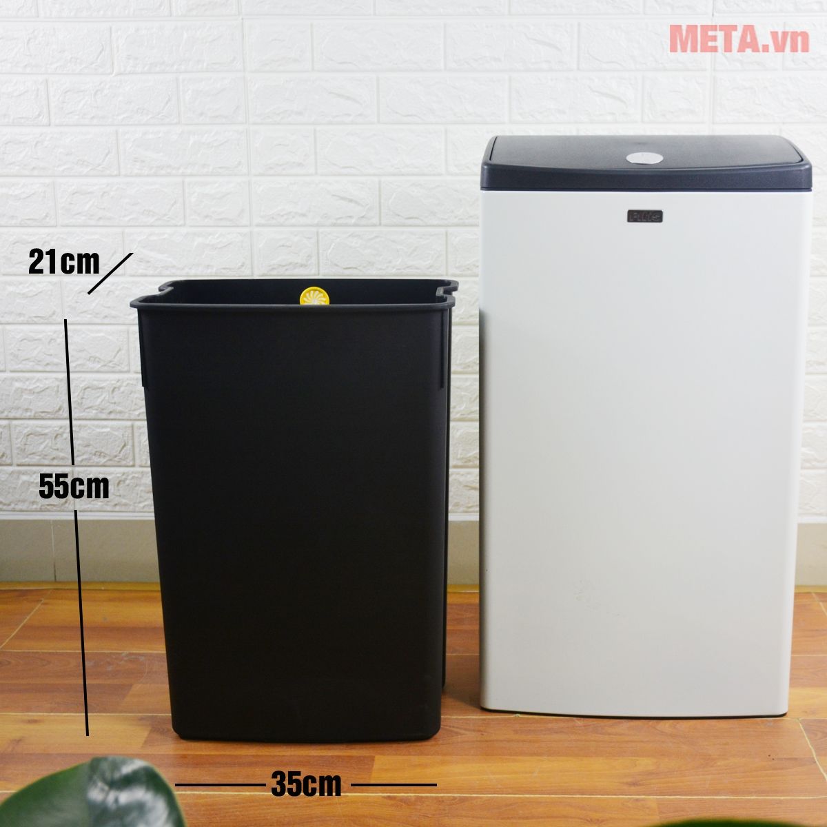 Thùng rác inox nhấn vuông lớn Fitis Mega STL2-904 - 40 lít (Trắng)