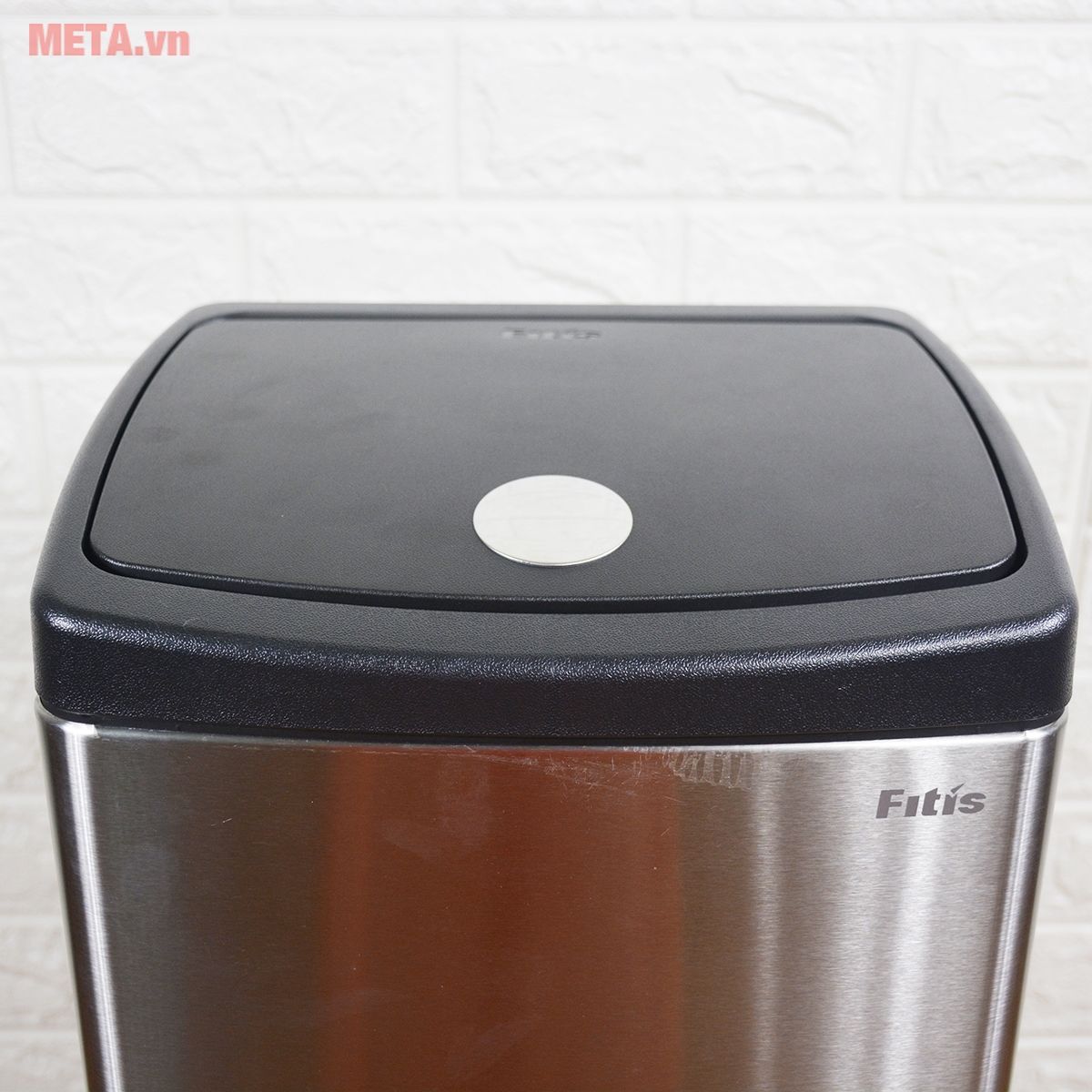 Thùng rác inox nhấn vuông lớn Fitis STL1-901 - 22 lít
