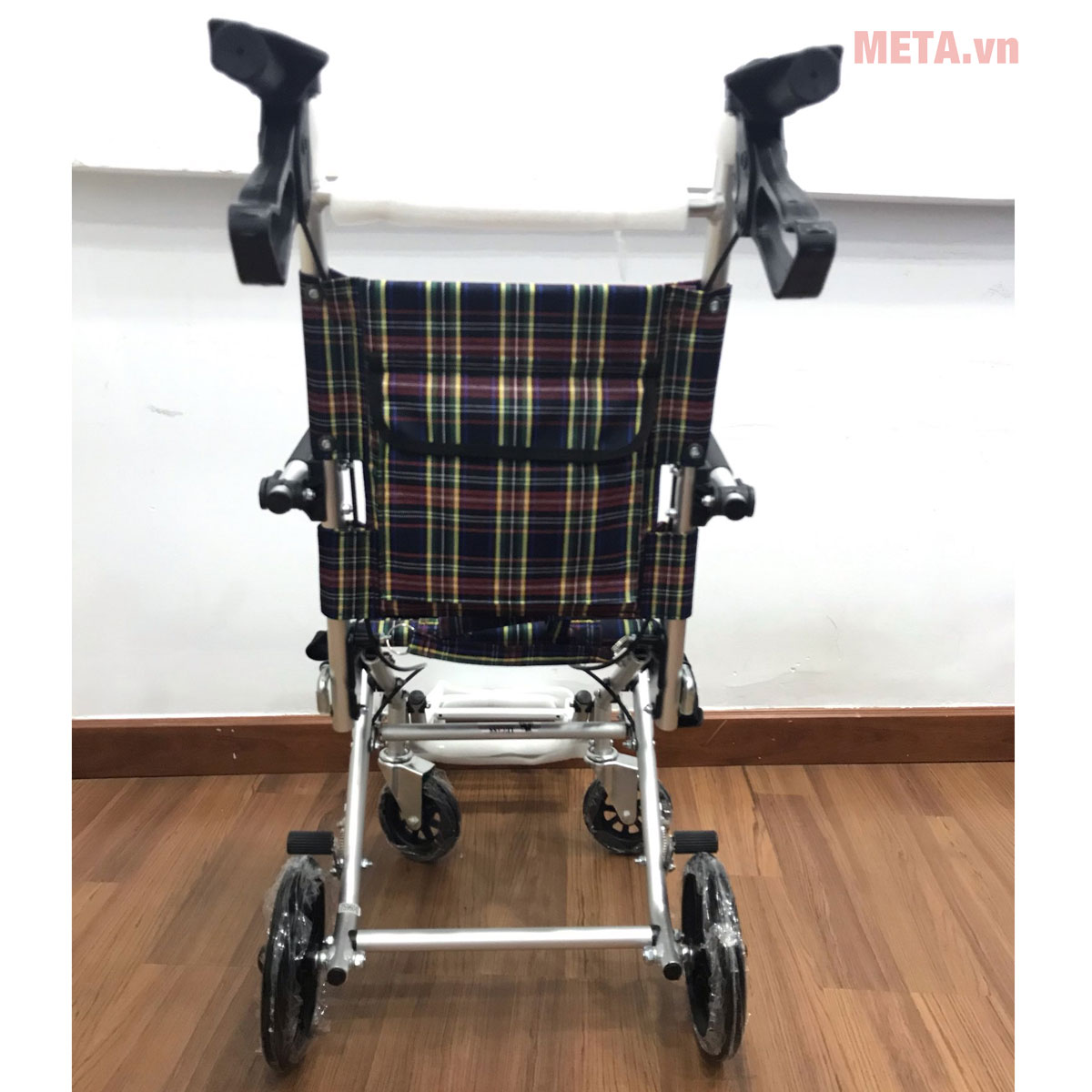 Xe lăn nhôm xách tay du lịch Lucass X-11