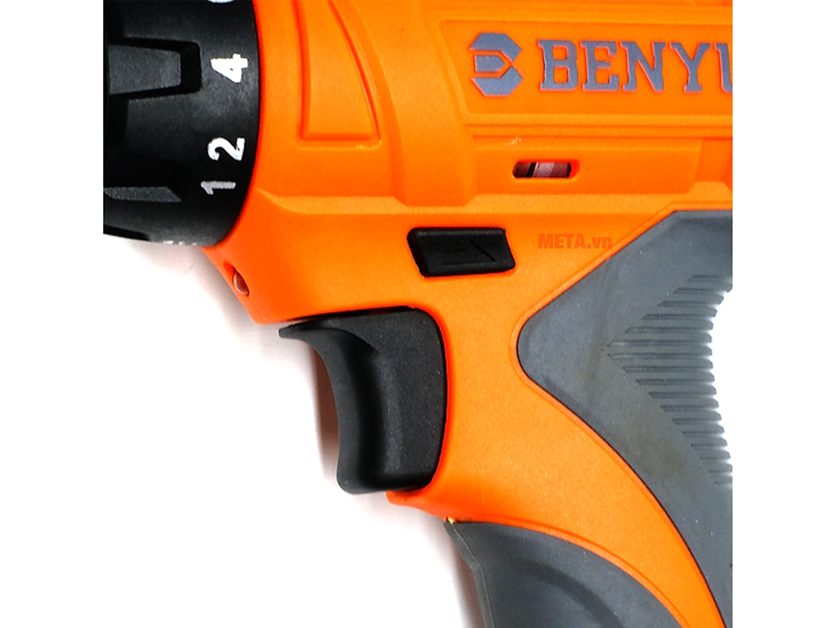 Máy khoan vặn vít dùng pin Benyu DZ1003/18V