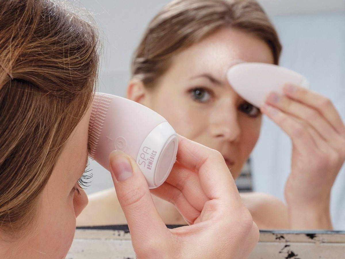 Máy rửa mặt công nghệ siêu âm HoMedics FAC-001-EU