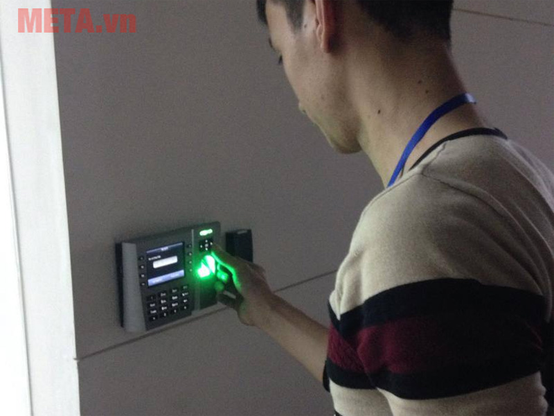 Máy chấm công vân tay, thẻ ZKTeco ICLOCK 260