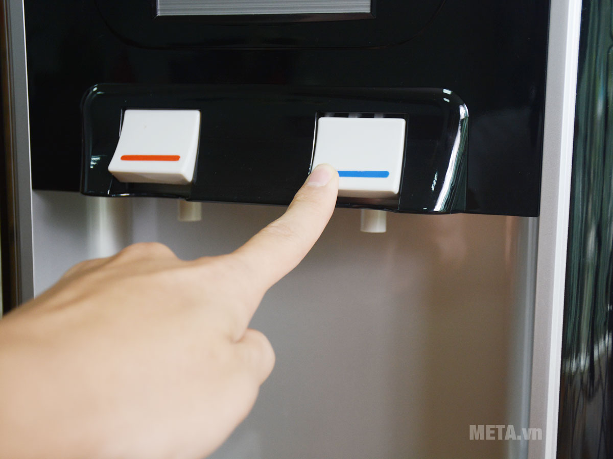 Cây nước nóng lạnh Hichiko WD-441