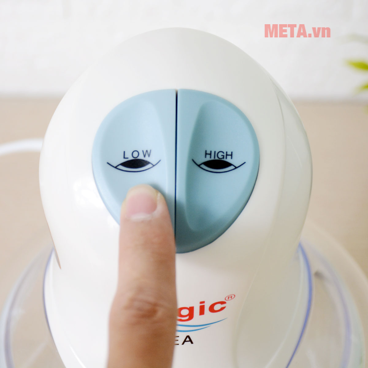 Máy xay thực phẩm Magic Korea A04 (cối thủy tinh)