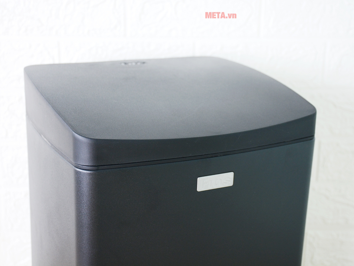 Thùng rác inox đạp vuông nhỏ Fitis SPS1-903 15 lít (đen)