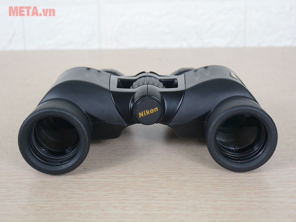 Ống nhòm Nikon ACTION EX 7 x 35 CF