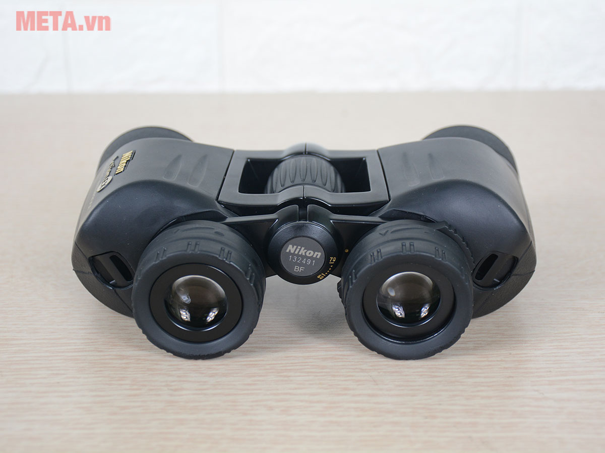 Ống nhòm Nikon ACTION EX 7 x 35 CF