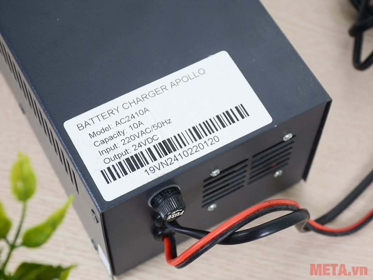Máy nạp ắc quy tự động Apollo AC2410A