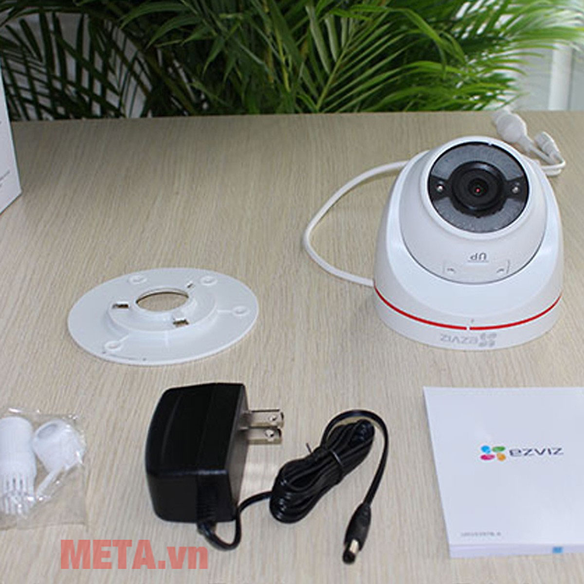 Camera IP Dome hồng ngoại không dây EZVIZ CS-CV228-A0-3C2WFR (C4W 1080P)