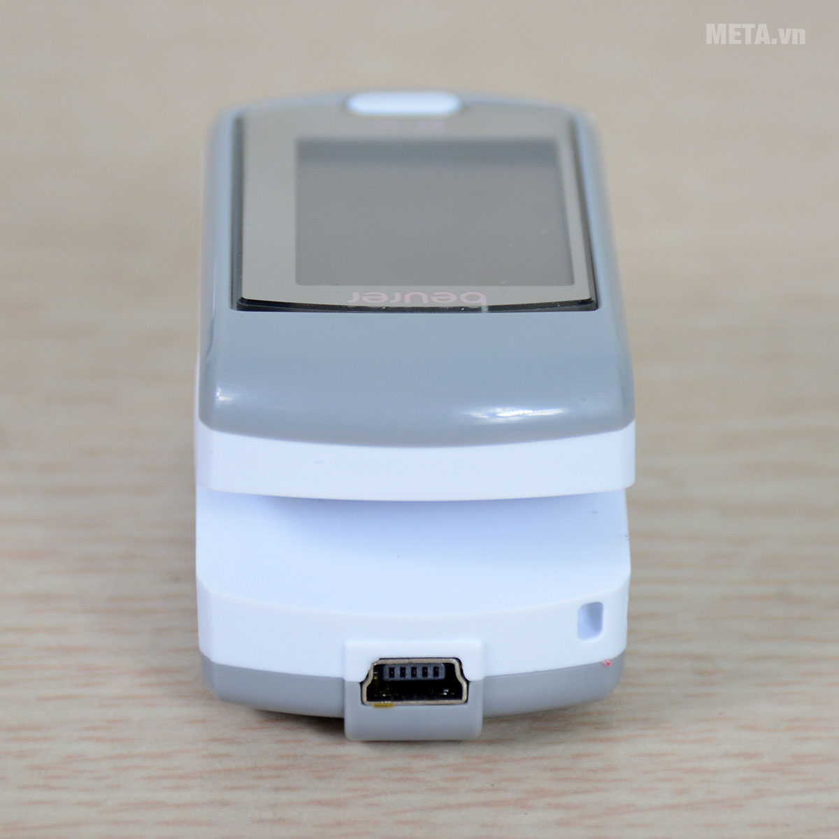 Máy đo nồng độ oxy trong máu SpO2 và nhịp tim Beurer PO80