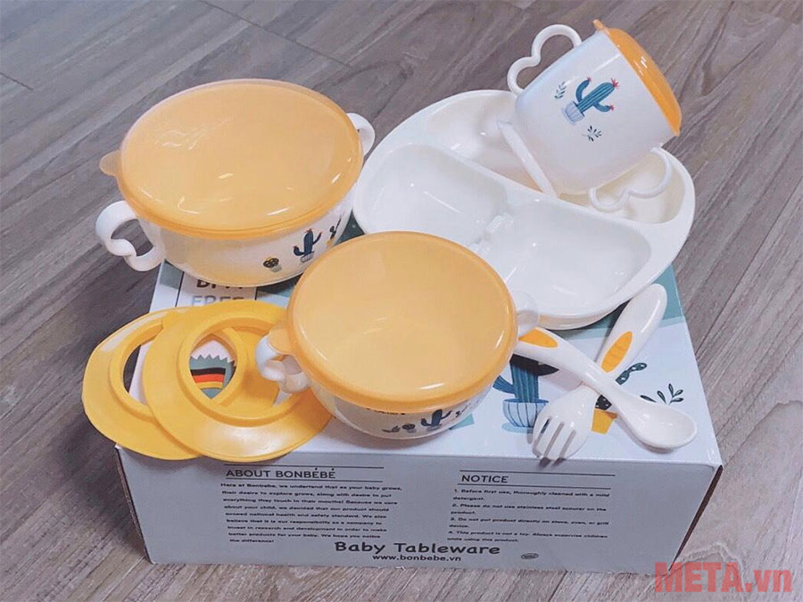 Bộ bát ăn dặm 11 chi tiết tập ăn cho bé Bonbébé BB-03