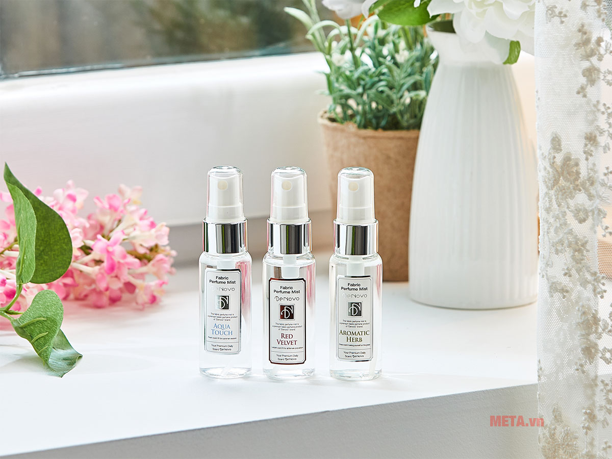 Nước xịt thơm vải kháng khuẩn 99,9% cao cấp Hàn Quốc Denovo Set 30ml (3 Chai)