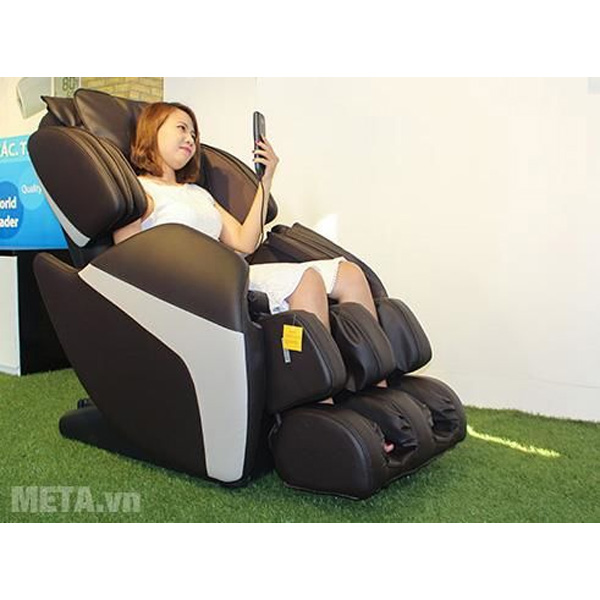 Ghế massage toàn thân Maxcare Max-616 Plus