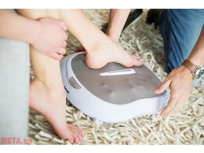 Máy massage chân Beurer FM60