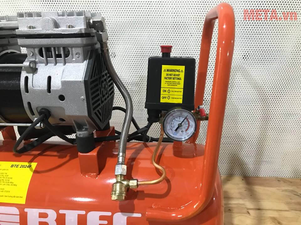 Máy nén khí không dầu BT-2024FA - 24 lít