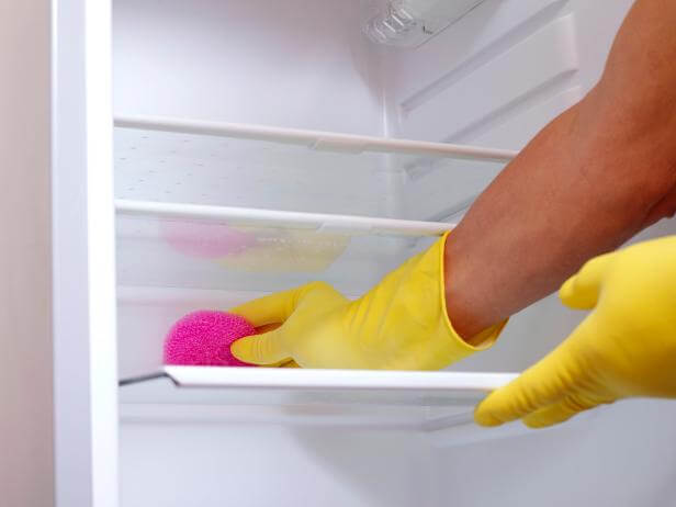 Cách vệ sinh tủ mát công nghiệp