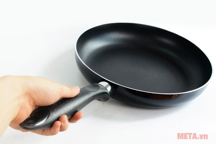 Chảo từ Sunhouse SH-M28