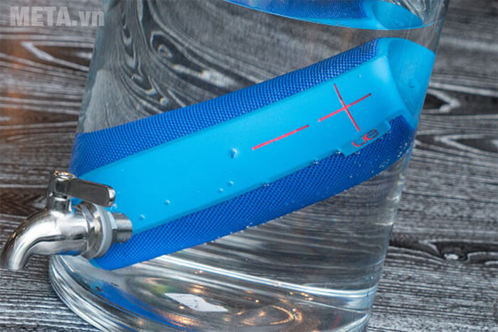 Loa di động Ultimate Ears Boom 2