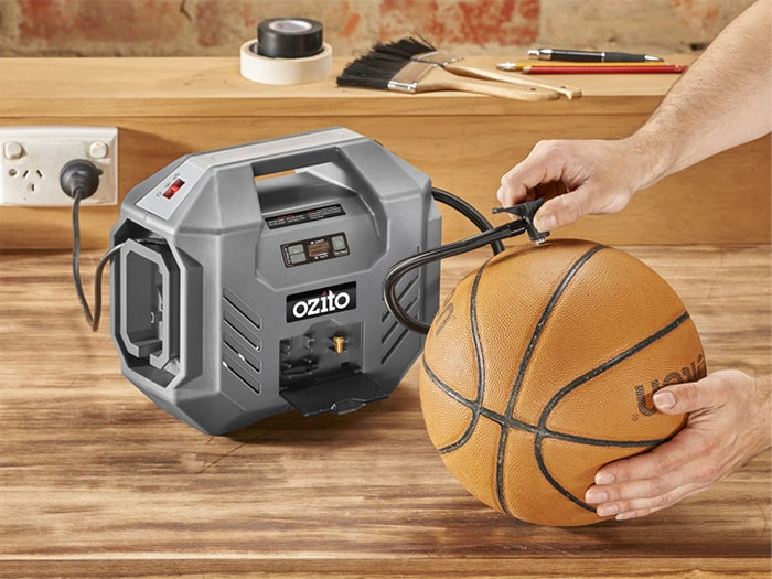 Máy bơm hơi ô tô Ozito DPI 5000