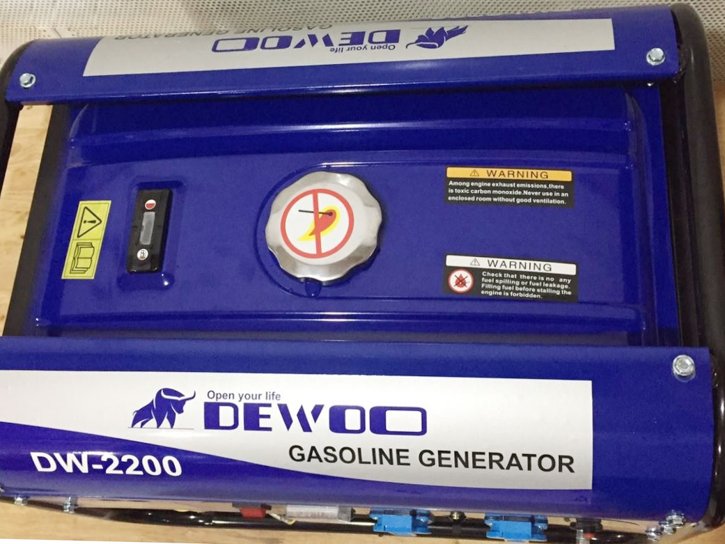 Máy phát điện chạy xăng 2.2KVA Dewoo DW-2200