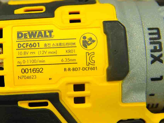 Thân máy vặn vít dùng pin 12V DeWalt DCF601N (không kèm pin và sạc)
