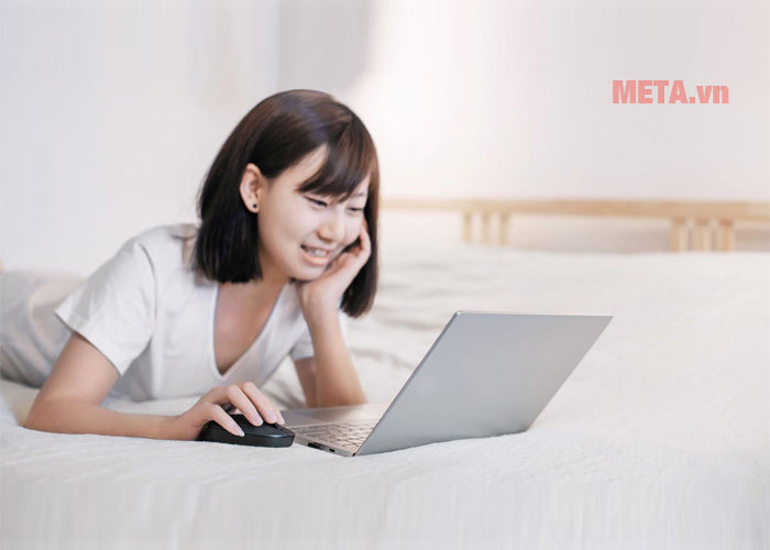 Chuột không dây Xiaomi Mi Wireless WSB01TM/HLK4013GL (trắng/đen)