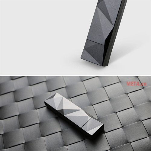 Máy nghe nhạc Cowon iAUDIO U7 - 16GB Black