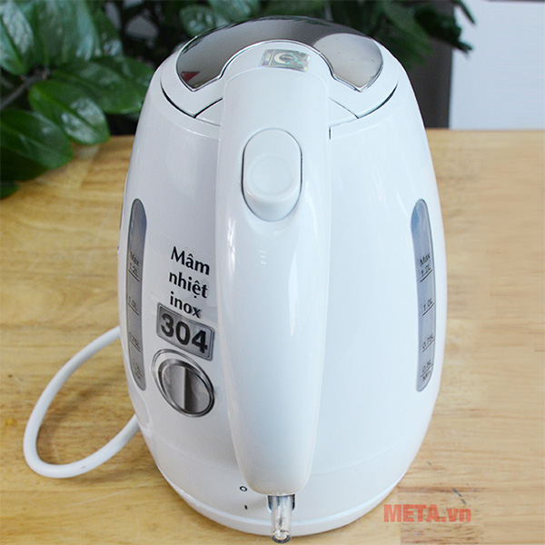 Ấm đun siêu tốc Bluestone KTB-3311