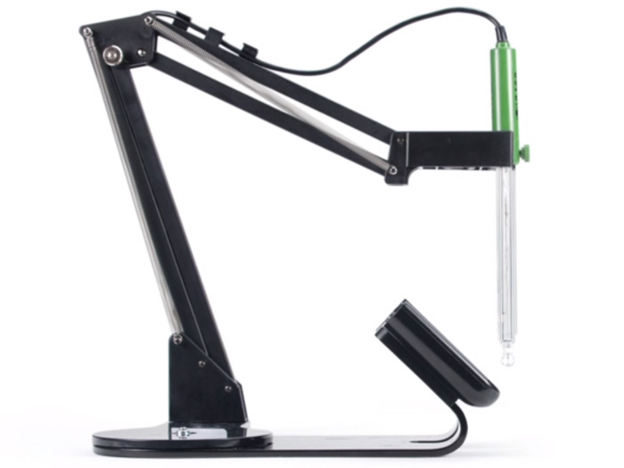 Máy đo EC, TDS, độ mặn, nhiệt độ Hanna HI2030-02