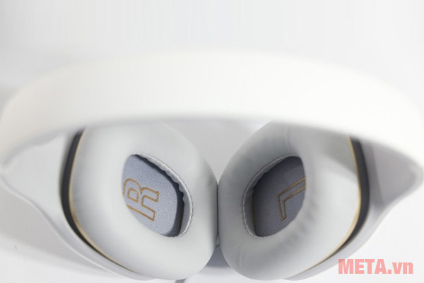 Tai nghe Xiaomi Mi Headphone Comfort ZBW4353TY màu trắng