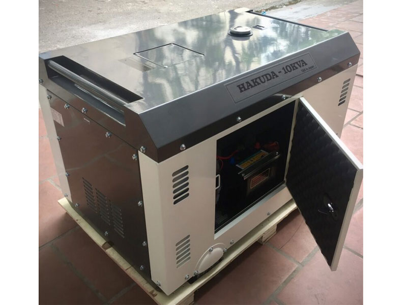 Máy phát điện chạy dầu Hakuda 11000SE 10 KVA siêu chống ồn
