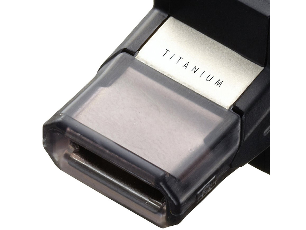 Còi trọng tài bóng rổ Molten RA0040-KS-E (Blazza )