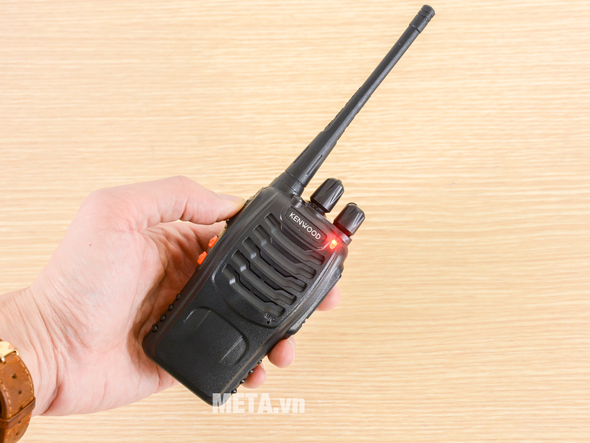 Máy bộ đàm cầm tay Kenwood TK 608
