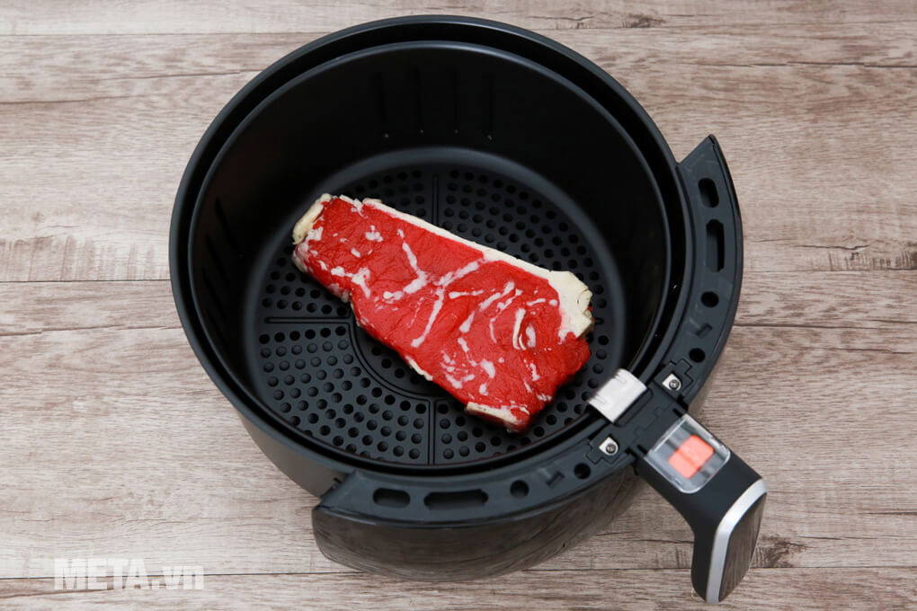 Nồi chiên không dầu Bluestone AFB-5870 5 lít