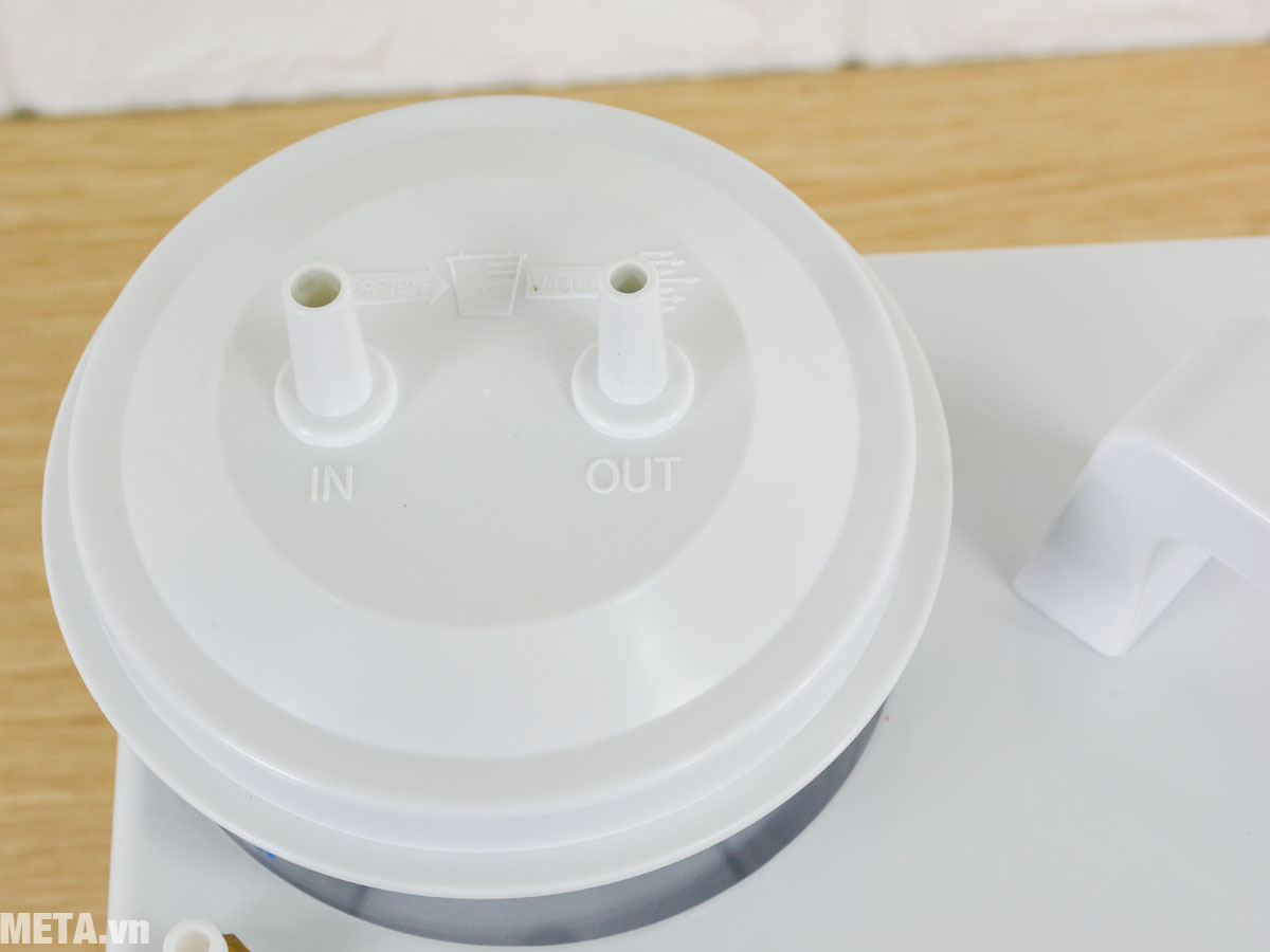 Máy hút dịch 1 bình Kaneko 9E-A cho người lớn và trẻ em