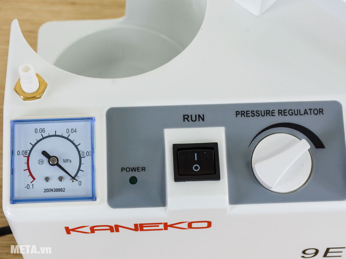 Máy hút dịch 1 bình Kaneko 9E-A cho người lớn và trẻ em