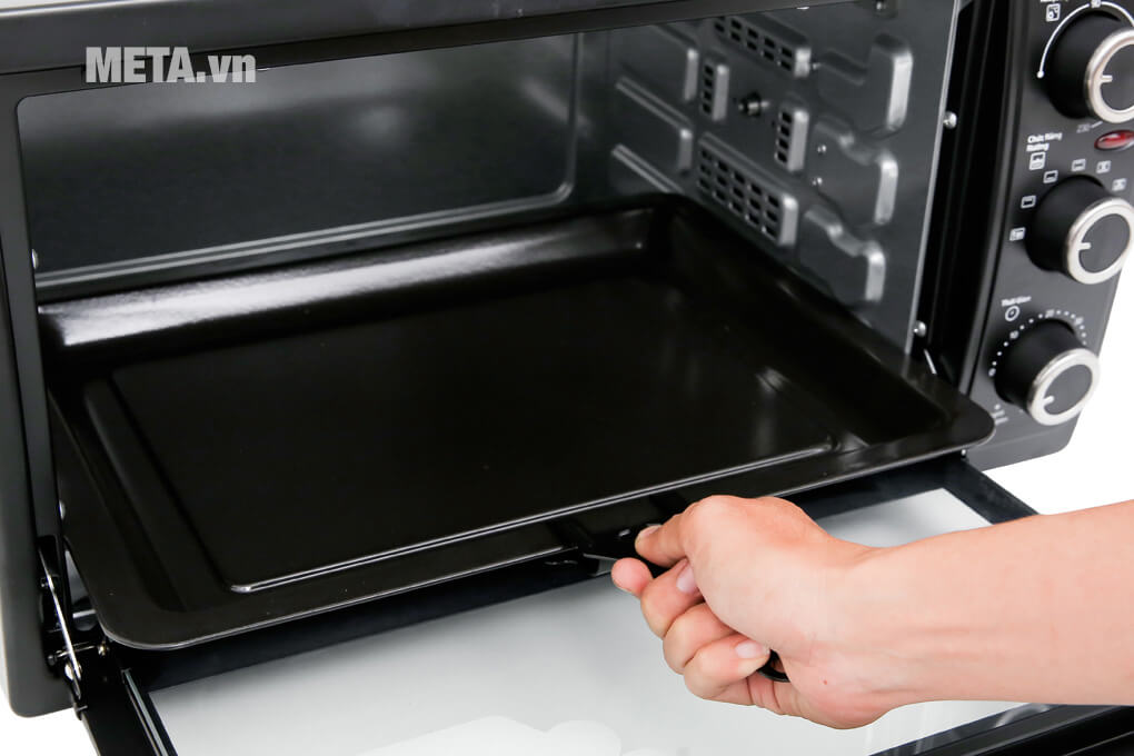 Lò nướng Bluestone EOB-7548 (38 lít)