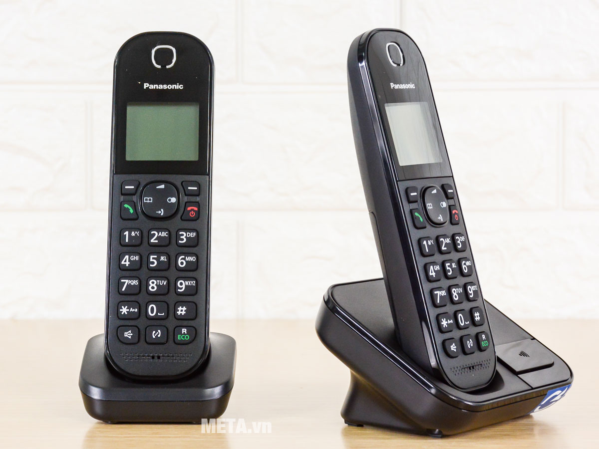 Điện thoại Panasonic KX-TGC412CX (2 máy cầm tay)