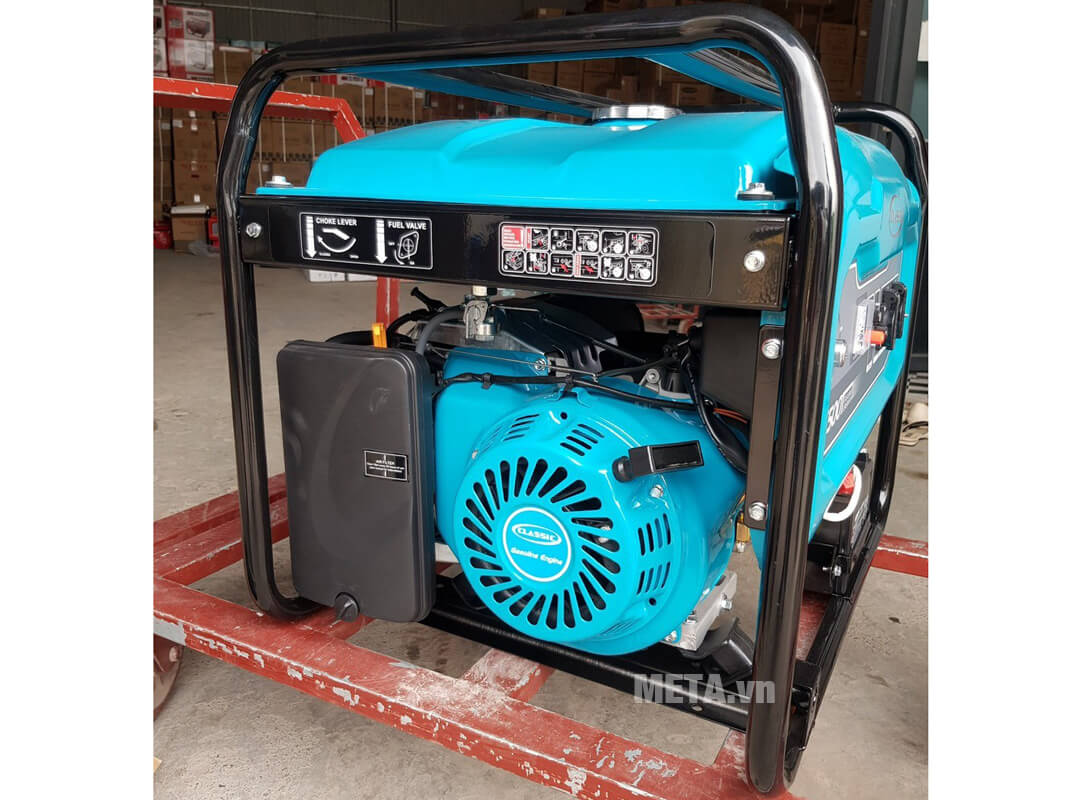 Máy phát điện chạy xăng Classic CLA-5500E (5kVA - 5.5kVA)