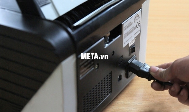 Máy đếm tiền Silicon MC-3300