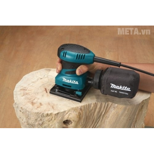 Máy chà nhám rung Makita BO4555