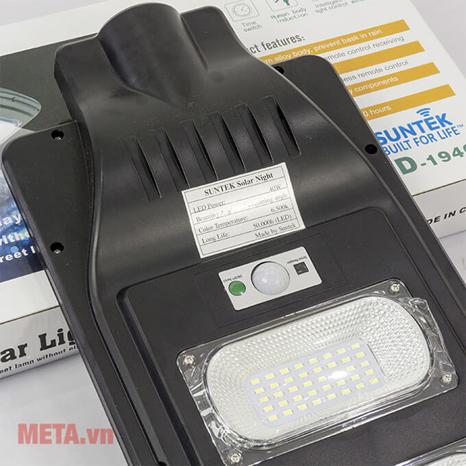 Đèn LED năng lượng mặt trời SUNTEK JD-1940A