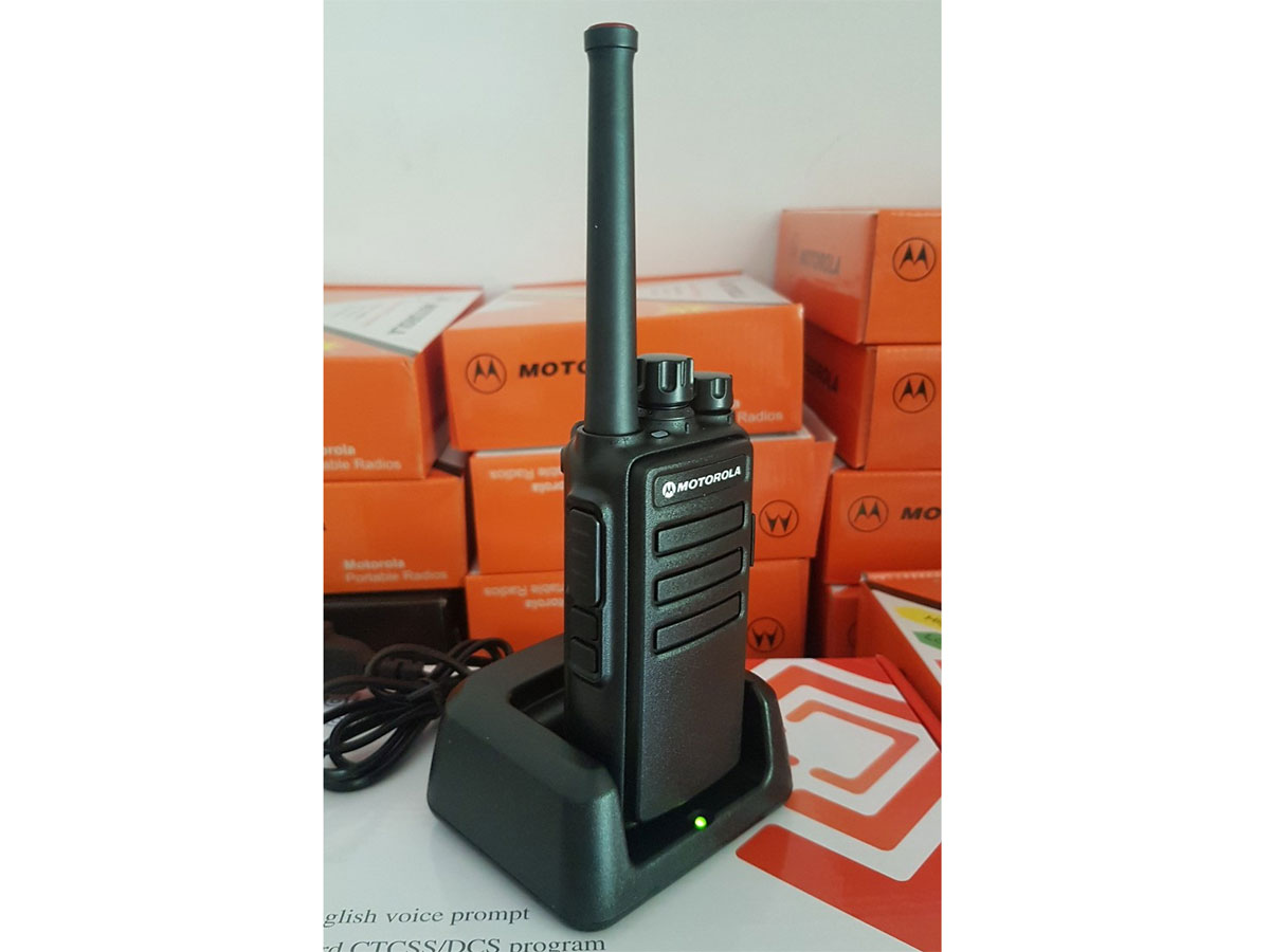 Bộ đàm Motorola CP 1880