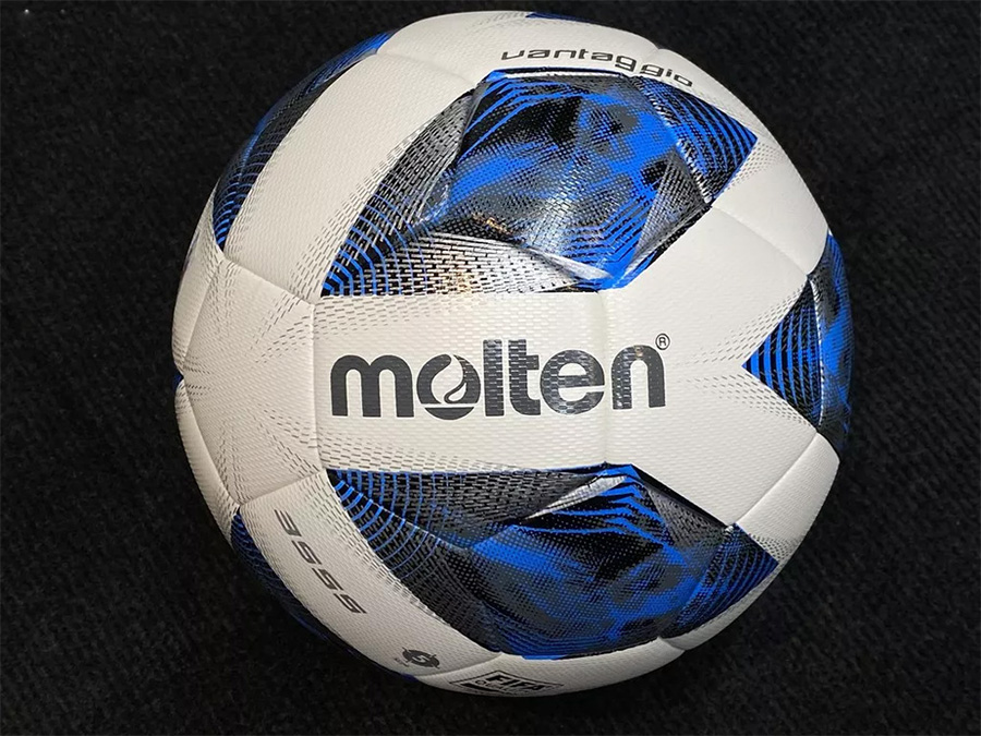 Quả bóng đá Molten F5A3555-K số 5