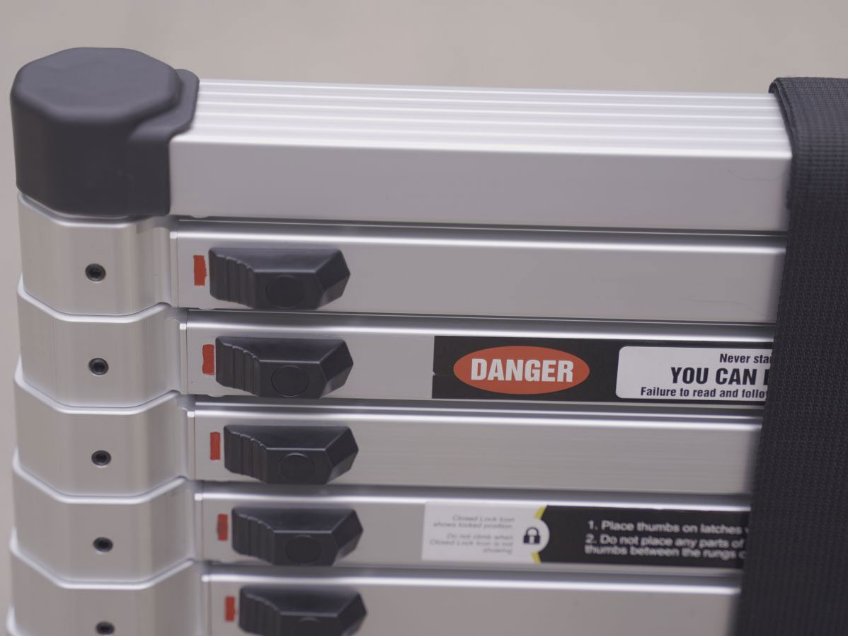 Thang nhôm rút gọn Xstep XT-380A