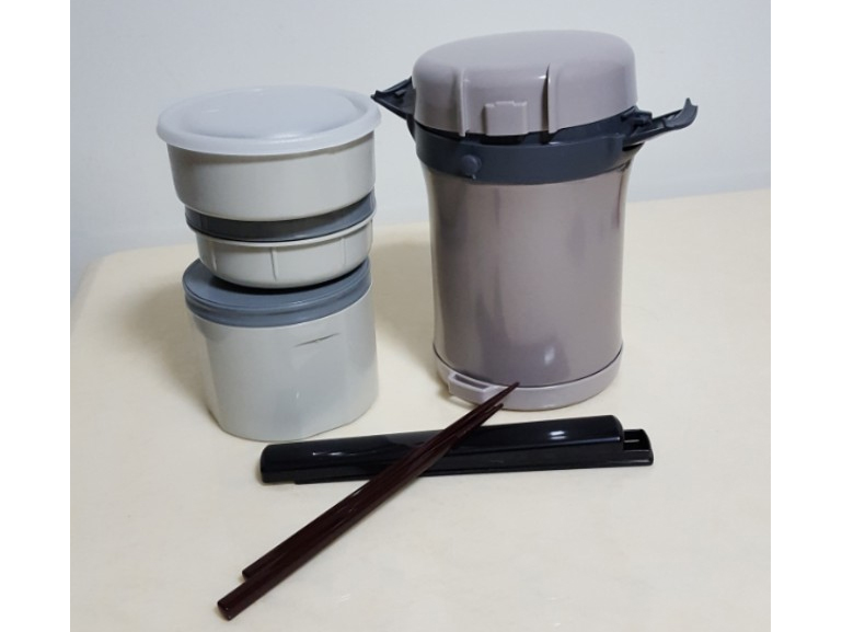 Cặp lồng cơm giữ nhiệt Tiger LWU-B170 - 3 ngăn