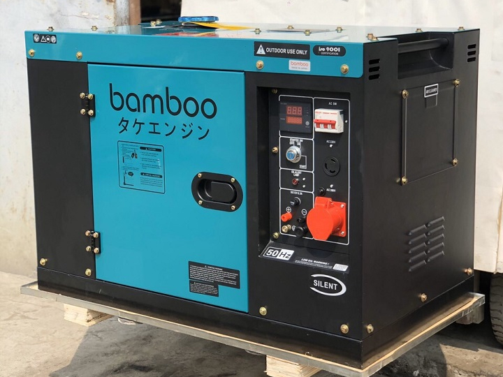 Máy phát điện chạy dầu 8KW Bamboo 9800ET 3 pha chống ồn