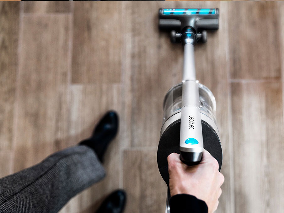 Máy hút bụi không dây 600 Hero Cecotec Conga Rockstar