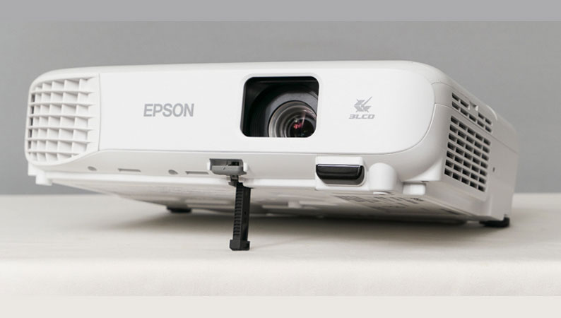Máy chiếu Epson EB-E01