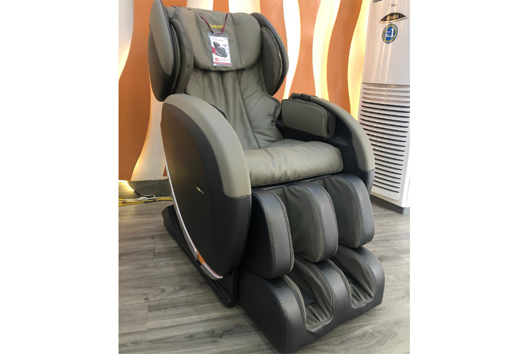 Ghế massage toàn thân Tokuyo JC-3680